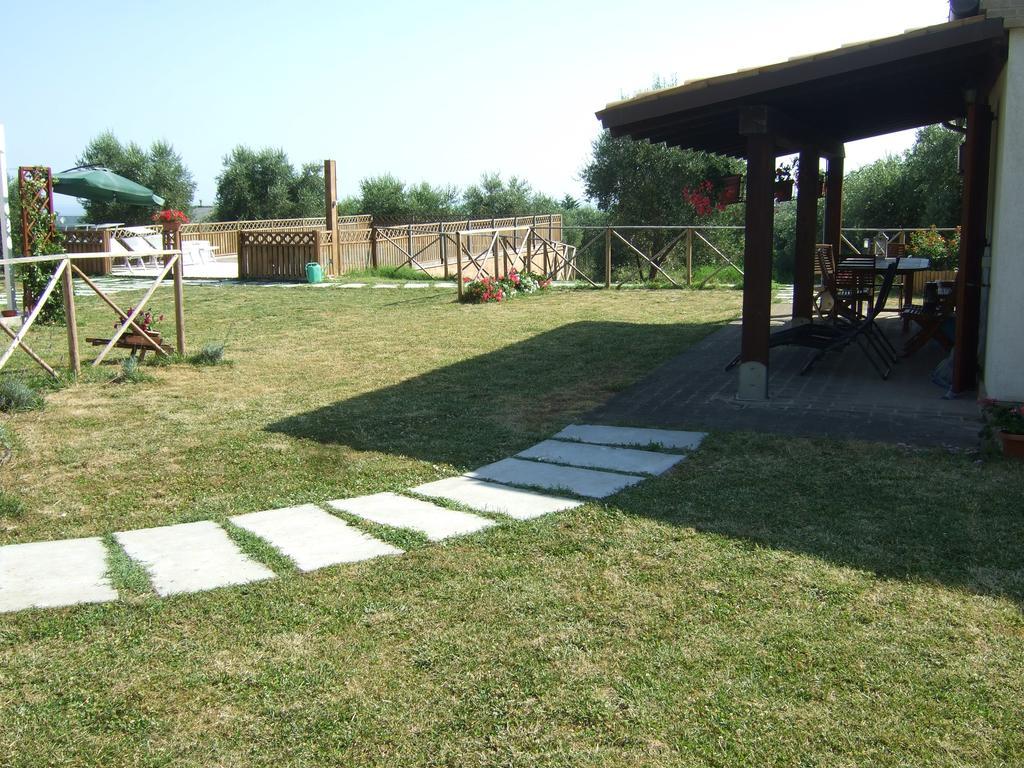 Agriturismo La Casa Della Lavanda - Il Rustico Марина-ди-Монтемарчано Экстерьер фото