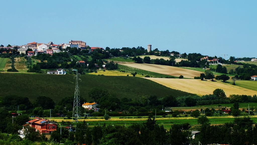 Agriturismo La Casa Della Lavanda - Il Rustico Марина-ди-Монтемарчано Экстерьер фото